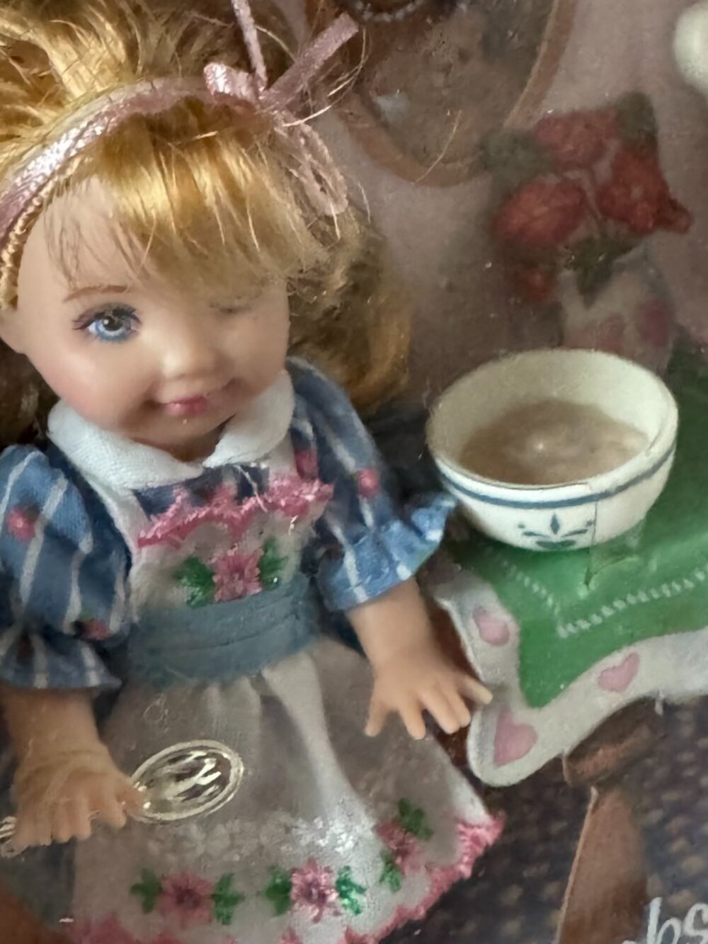 Kelly Goldilocks 3 Bears Barbie Storybook Favorites NEW Mattel Collector Edition - Picture 6 of 8